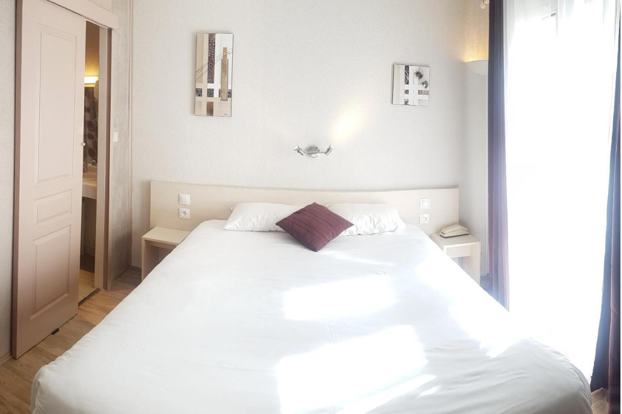 Hotel La Berangere Pérouges エクステリア 写真