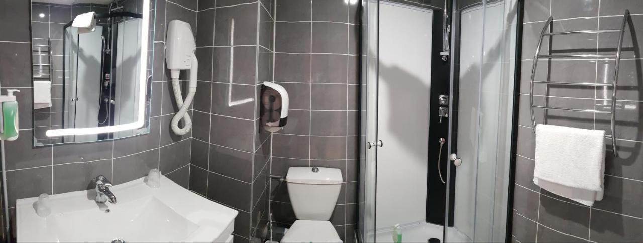 Hotel La Berangere Pérouges エクステリア 写真