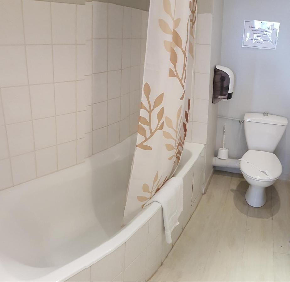 Hotel La Berangere Pérouges エクステリア 写真