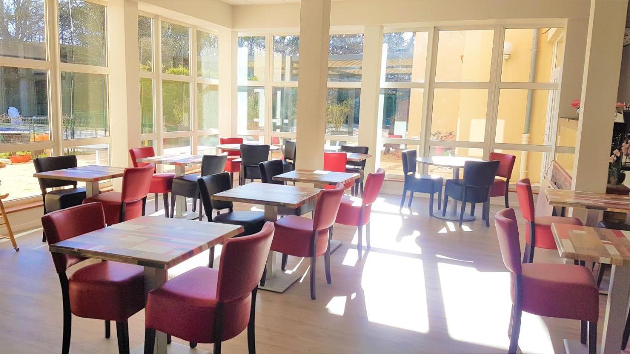 Hotel La Berangere Pérouges エクステリア 写真